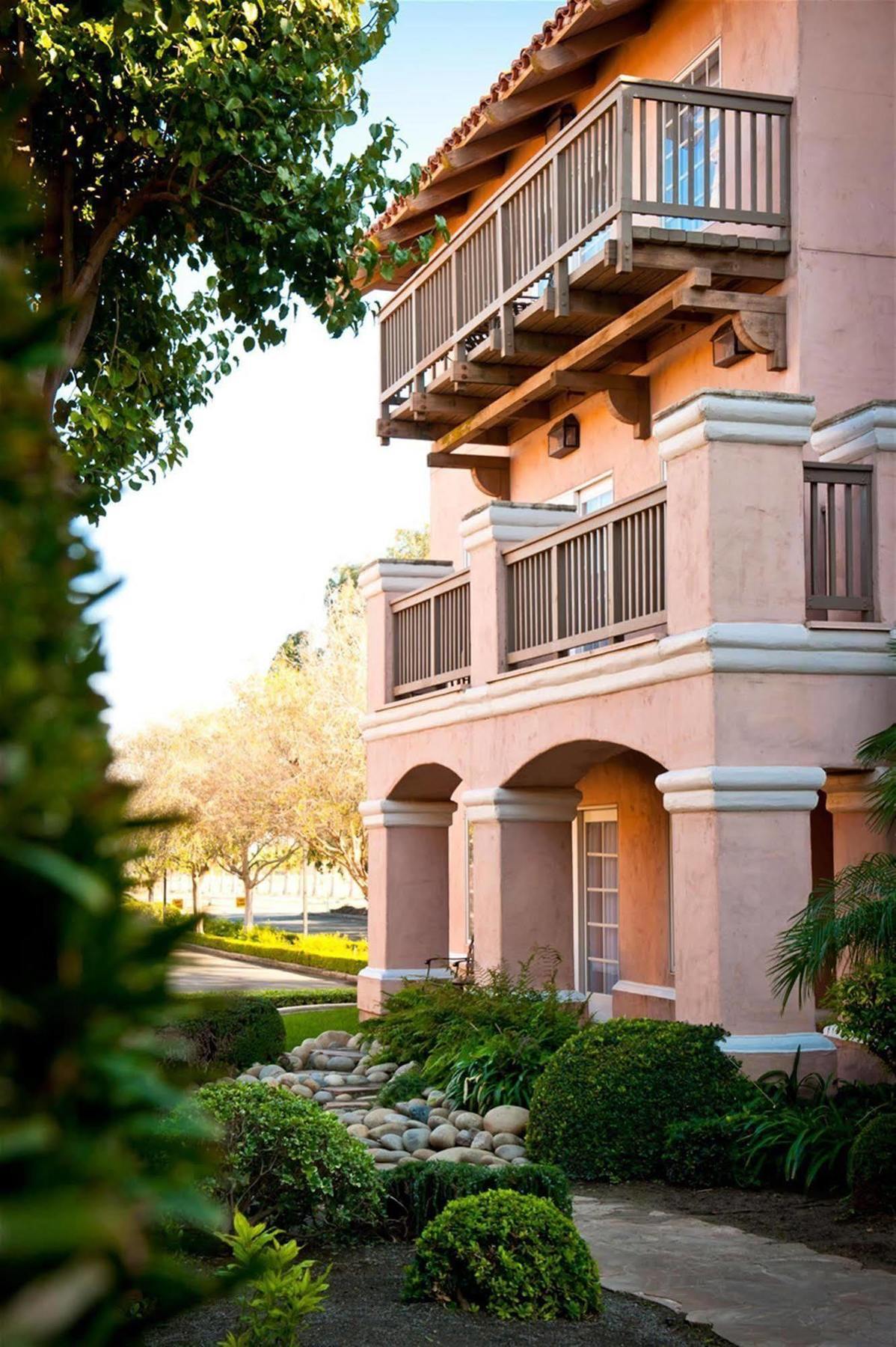 Harris Ranch Inn And Restaurant Huron Luaran gambar