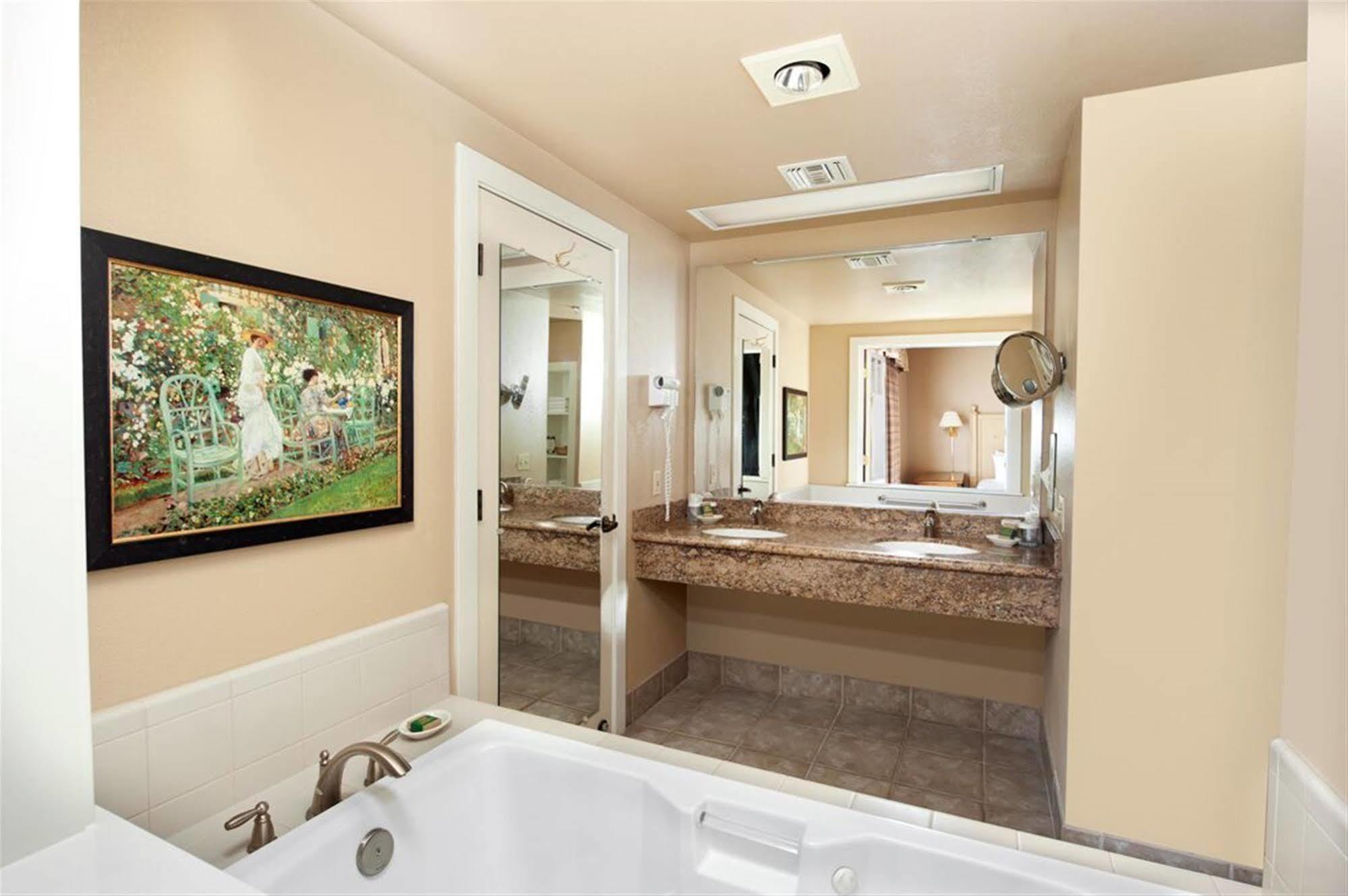 Harris Ranch Inn And Restaurant Huron Luaran gambar